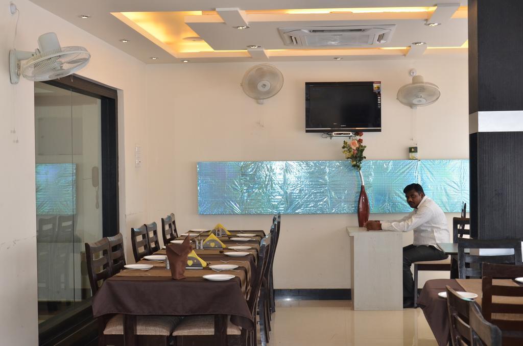 Divine Destination Hotell Varanasi Eksteriør bilde