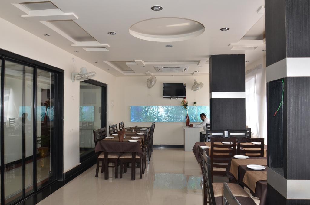 Divine Destination Hotell Varanasi Eksteriør bilde