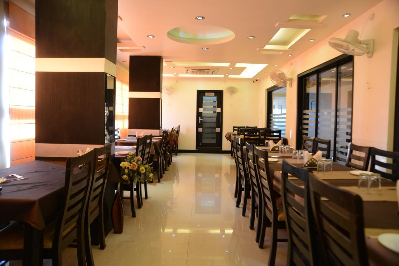 Divine Destination Hotell Varanasi Eksteriør bilde