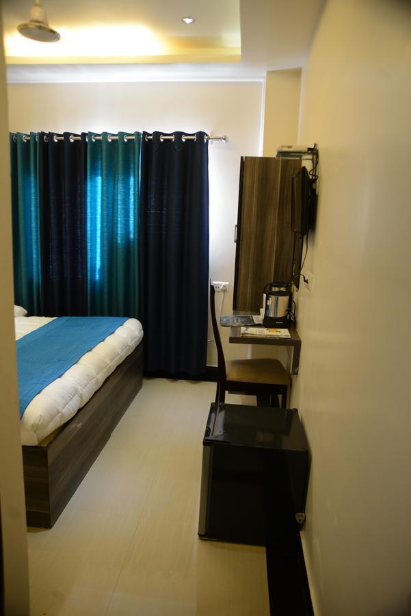 Divine Destination Hotell Varanasi Eksteriør bilde
